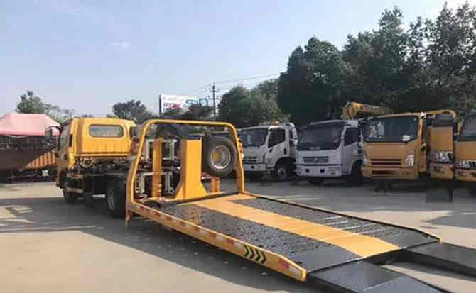 冕宁汽车中途维修案例
